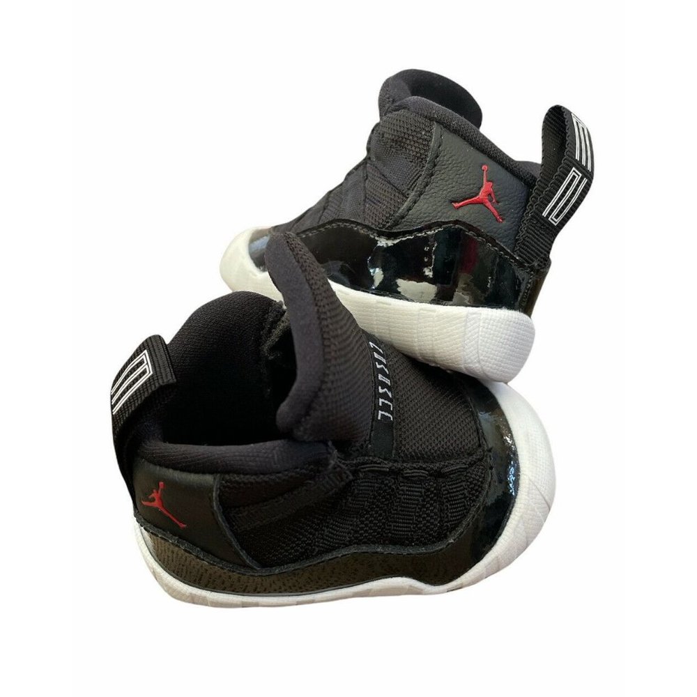 NIKE AIR JORDAN 11 CRIB BOOTIE 72-10 BLACK VARSITY RED WHITE SZ 2C 2 CI6165-061